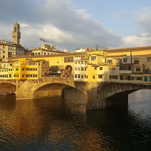Apartment Specchi Su Pontevecchio 